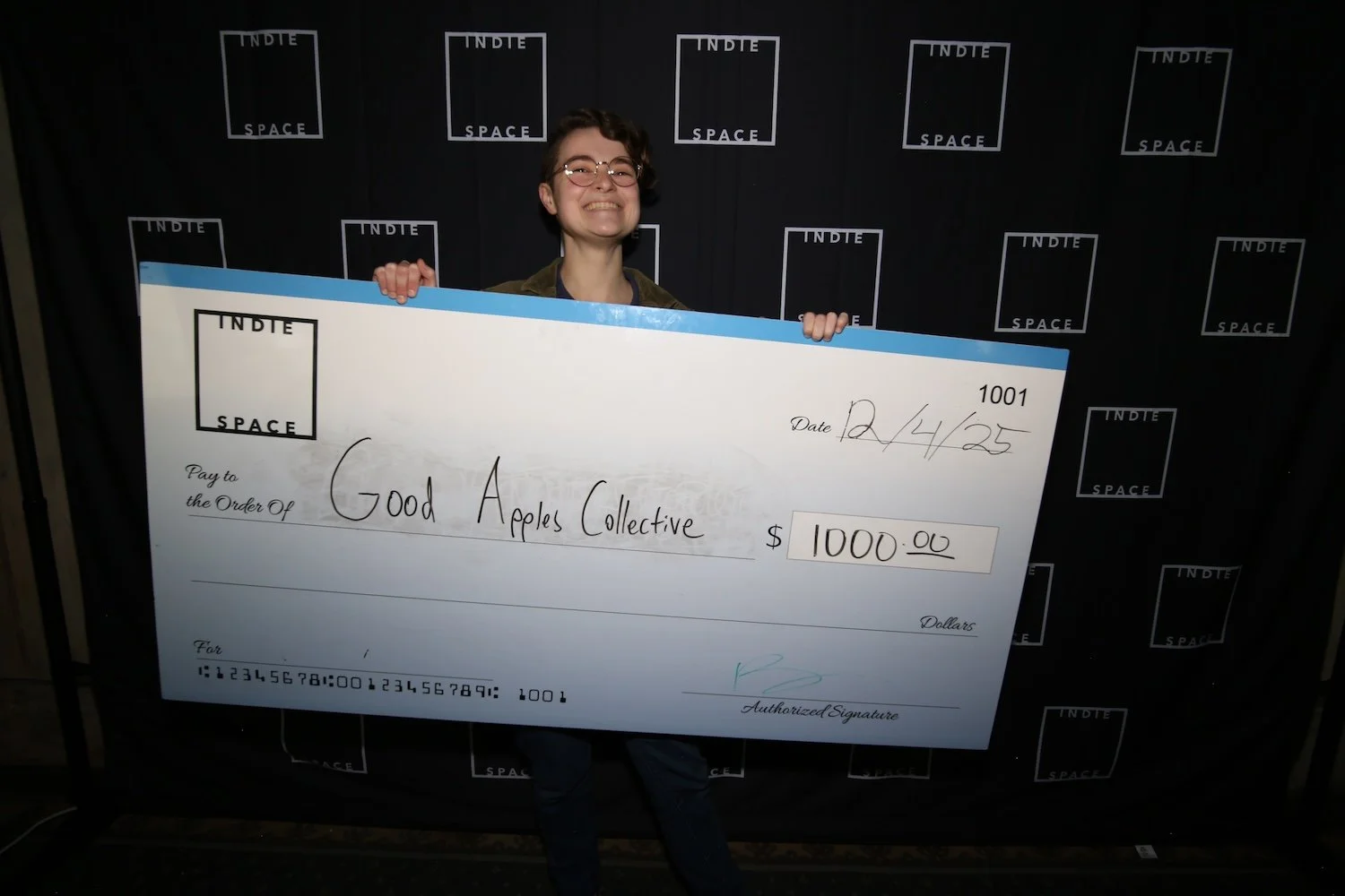 Big Check 04.JPG