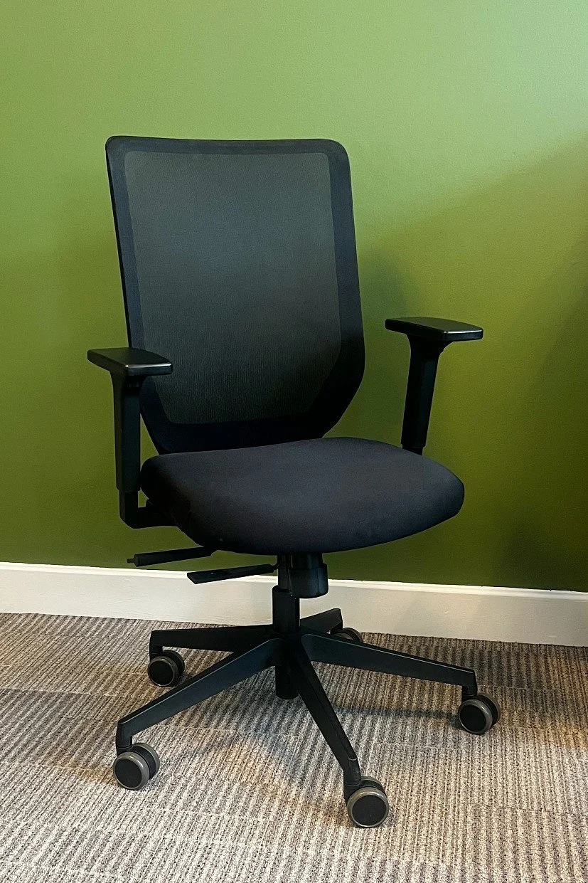 Used Sync 2 mesh back task swivel chair.jpg