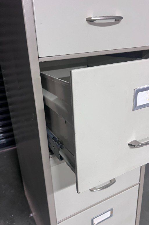 used filing cabinet 2.jpg