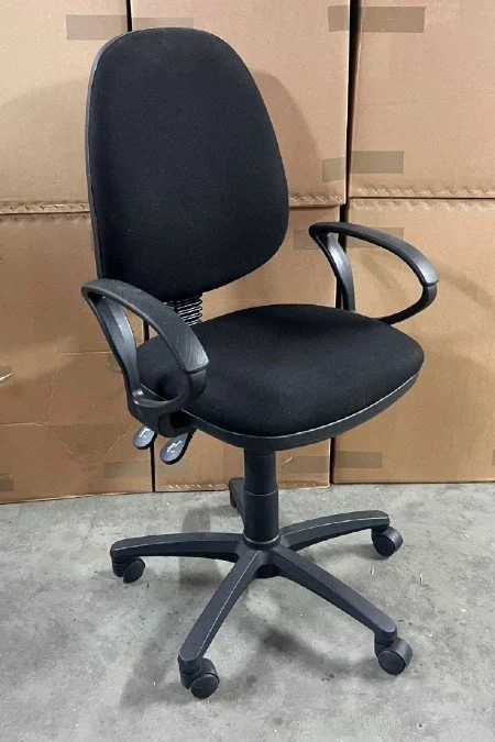 used high back operators swivel with arms 2.jpg