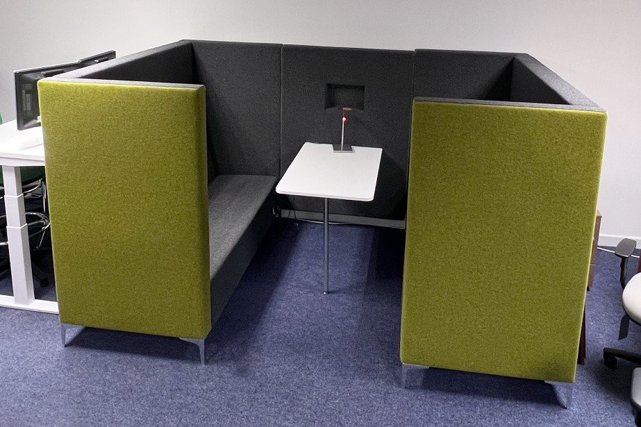 Used 4 person acoustic high sided meeting pod