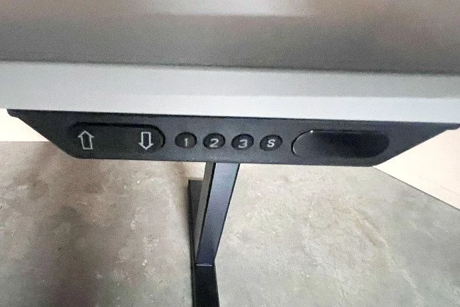 Used small sit stand desk 2.jpg