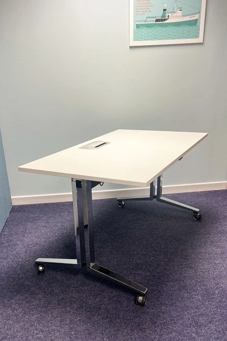 Used Flip Top Table 1.jpg