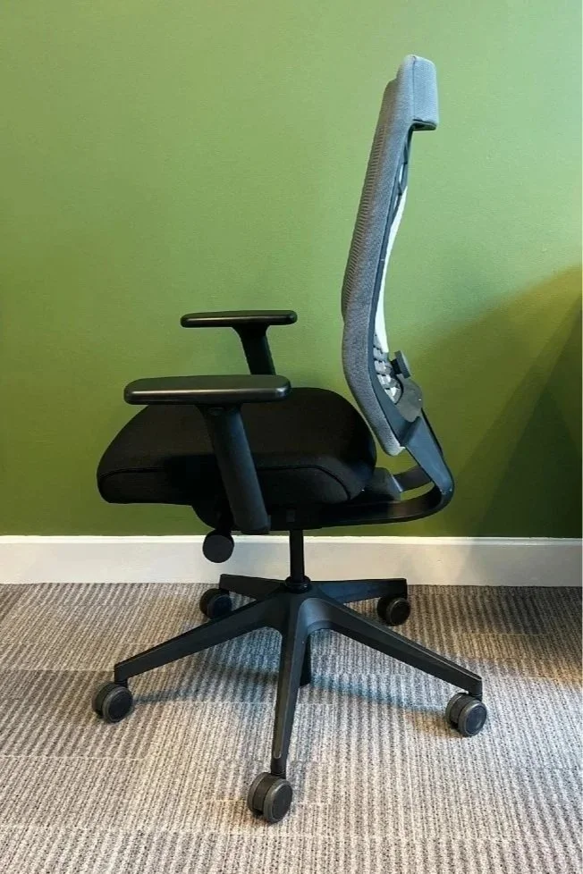 Used Interstuhl Swivel Chairs