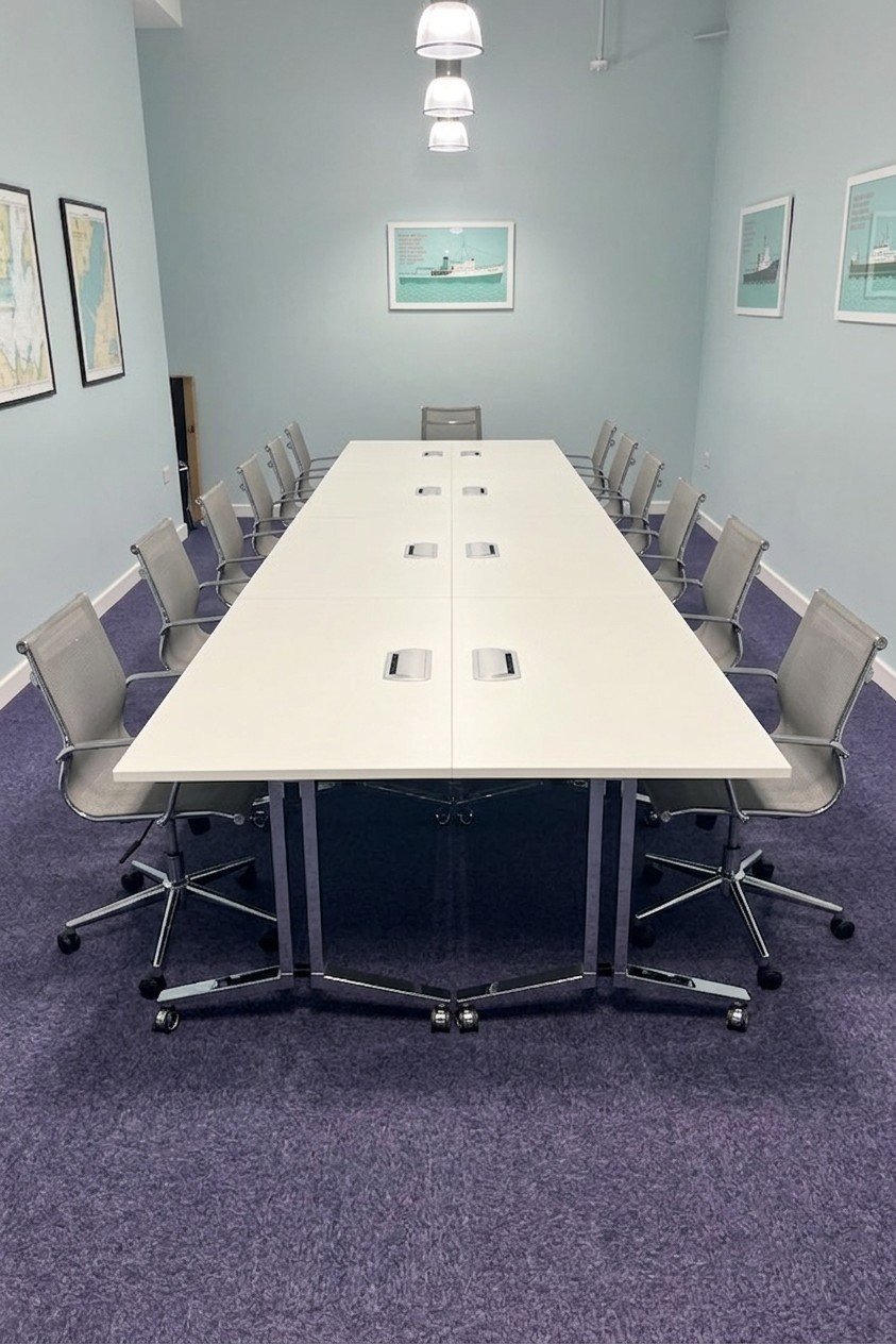 Used Konig+Neurath mobile flip top tables