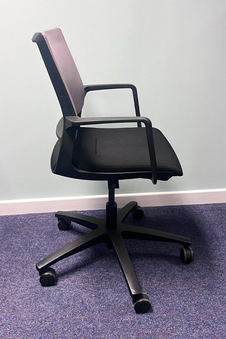 Used Sedus Swing-Up 2.jpg