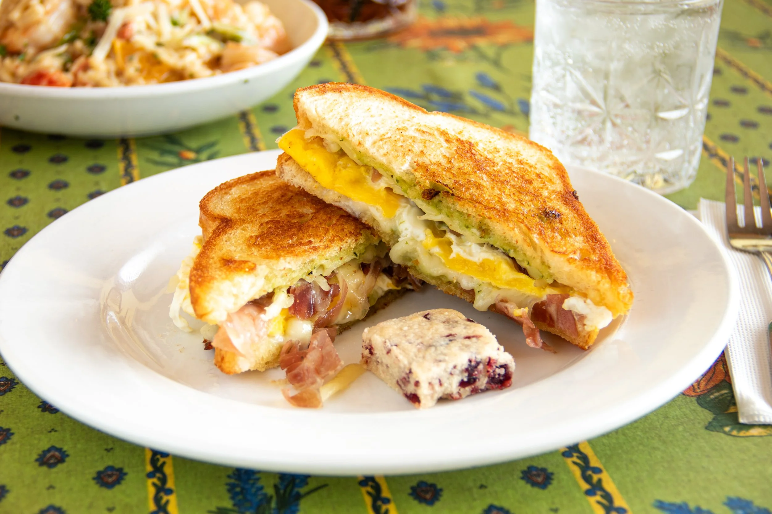 Prosciutto breakfast sandwich 