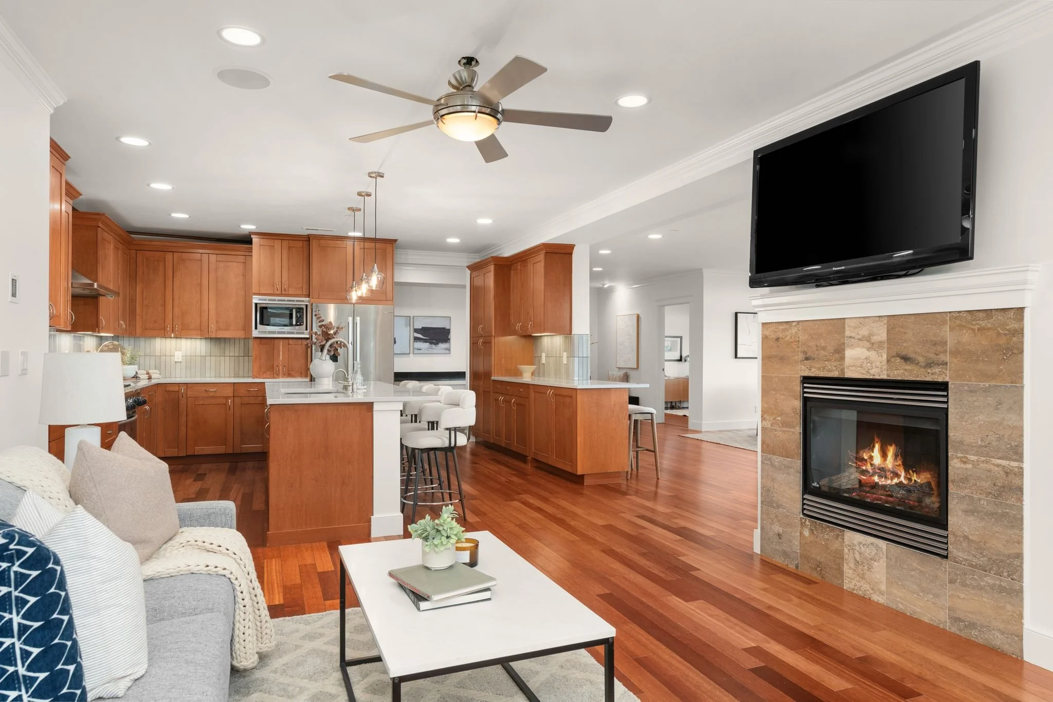 302 5th Ave #202 Kirkland, WA-18.jpg