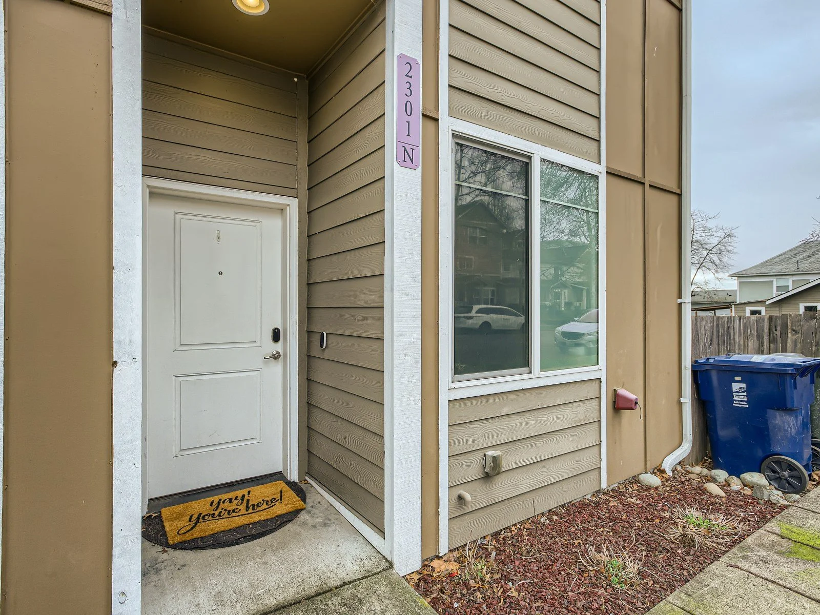 04 Exterior Front Entry.jpg