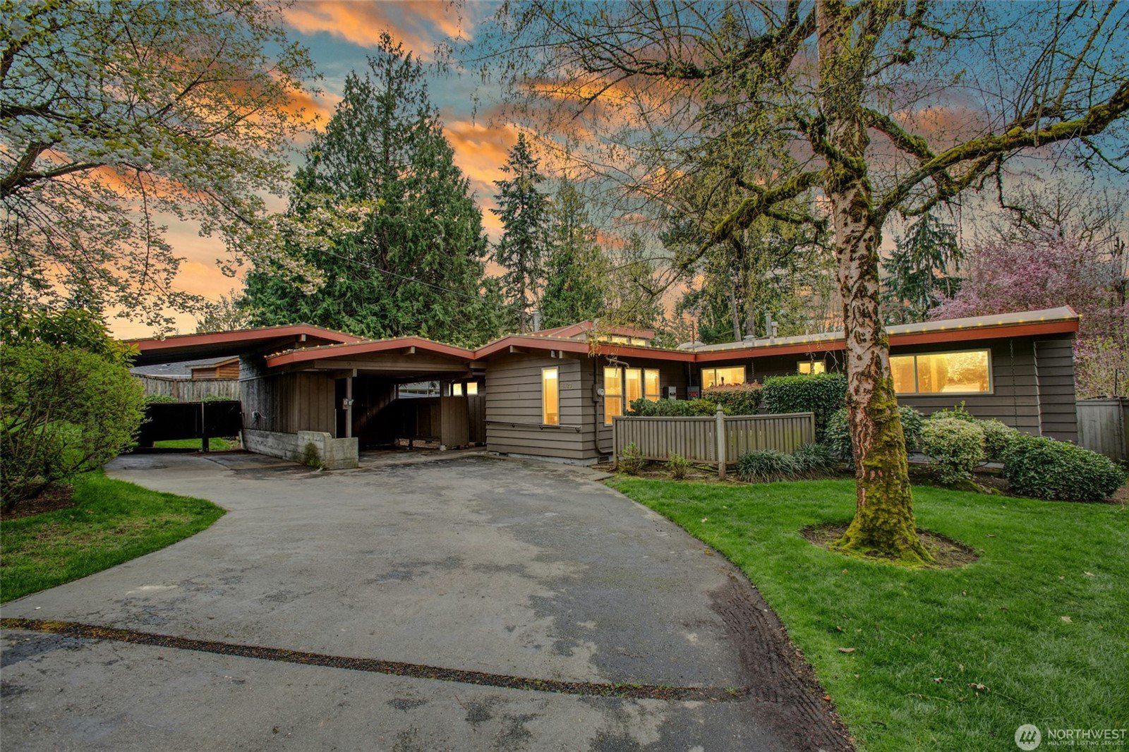 Buyers represented in Kenmore $925,000