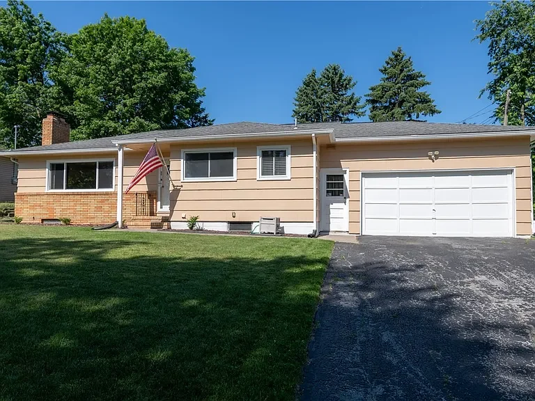 35 Twin Rd