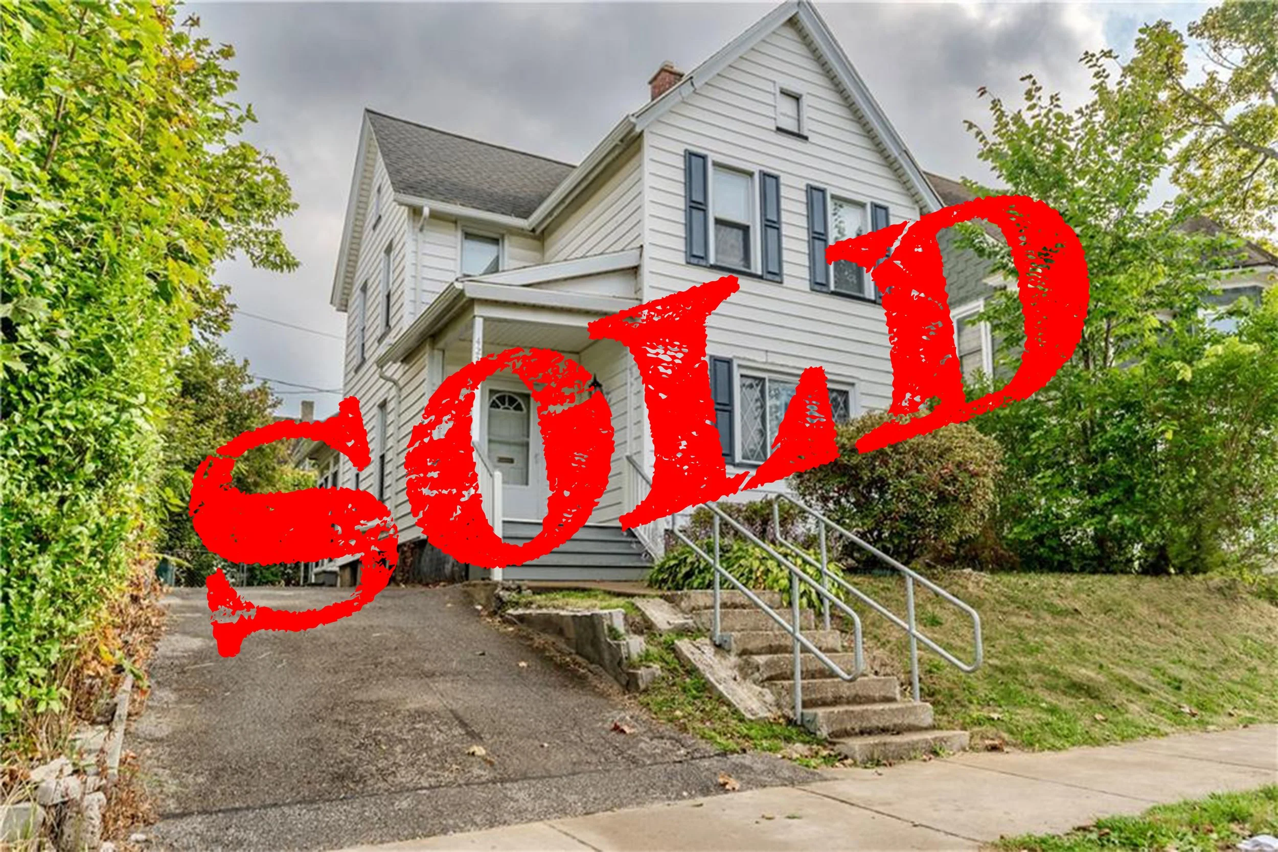 422 Seward St - 10 Days on Market - Lost $119,900 | Sold $147,000