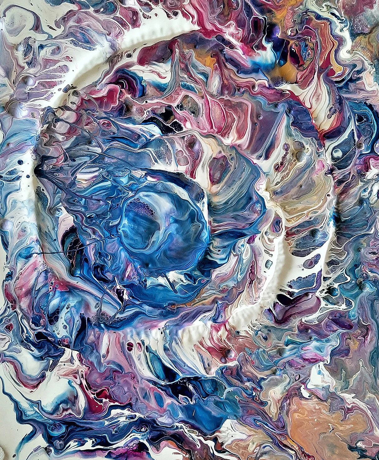 ACRYLIC POURING-PAOLA DE GIOVANNI- ABSTRACT AMMONITE.jpg