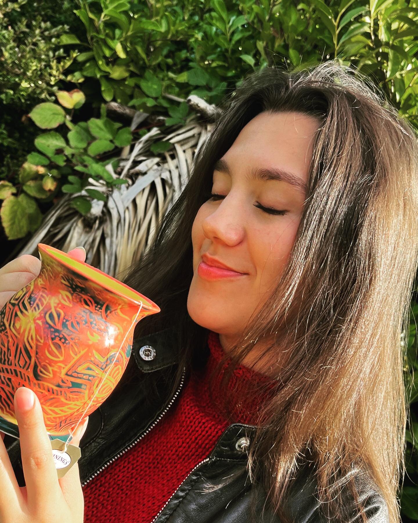 Yummy mugs handmade just for you! Check out the fresh batch hot out of the big kiln at Georgina Lohan Studio, 1161 Parker Street, opening for the Eastside Culture Crawl November 16-19! @culturecrawl @design_interior_homes @vancouverwomeninbusiness @w