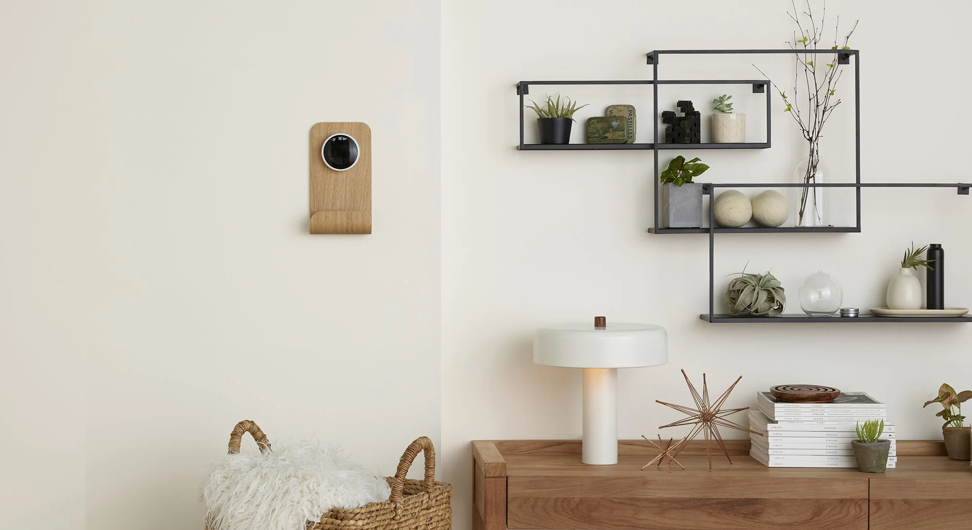 USHELF_OAK_D3WHT_FRNT_Room2_RET copie.jpg