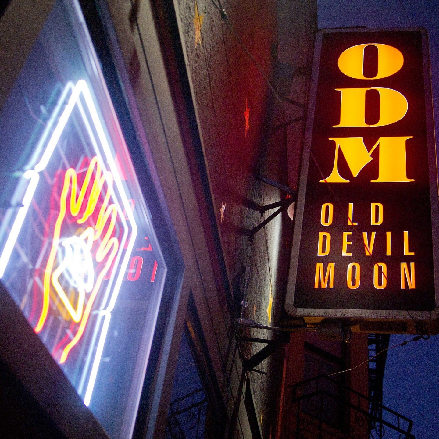 Goodnight Moon. 
Today is the last day to inhabit this space before we say goodbye to @olddevilmoonsf. 

Come on by to raise a final glass with me.