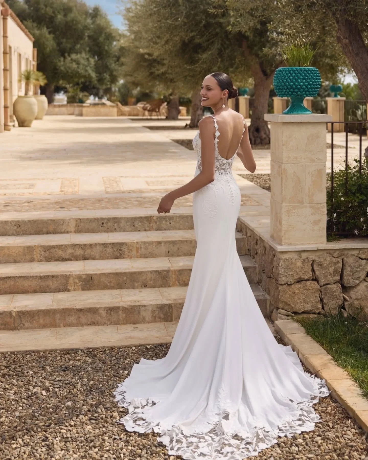 ✨Modeca Gaelle
 
Wil jij deze jurk passen? Maak nu jouw afspraak via de website:
www.novabruidsmode.be/contact ✨
 
.
.
.
 
#bruidsmode #trouwjurk #trouwkleed #bruidsjurk #trouwjurkpassen #trouwjurkinspiratie #verloofd #modeca #sayyestothedre