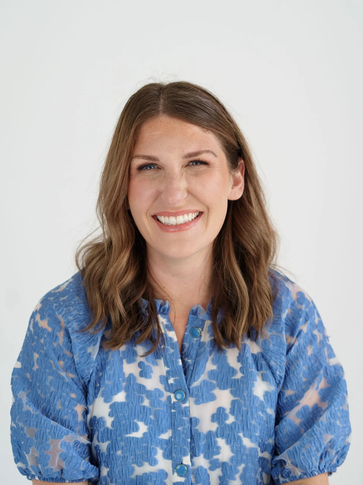 ✨ Member Monday ✨

Meet Stephanie Cashin, therapist for high-achieving women who are done white-knuckling their way through burnout.

Stephanie integrates mental health + hormone health, helping clients understand how their nervous system, mood, and 