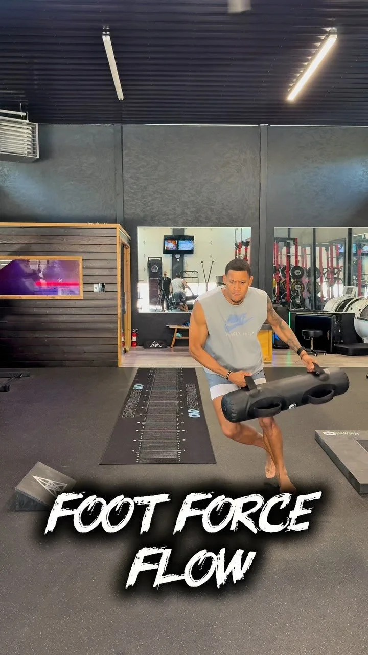 Your athletes aren’t just missing strength—they’re missing control.
This “Foot Force Flow Series” blends plantar flexion, dorsiflexion, and lateral plyos to train the real engine of speed and stability: the feet and ankl