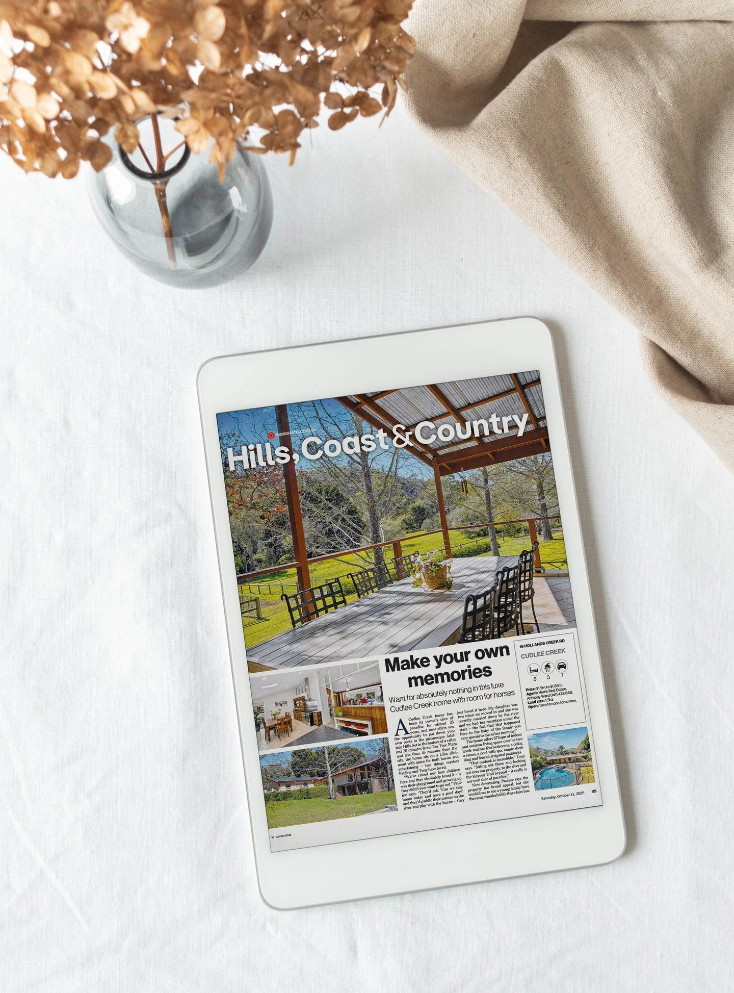 And there it is... The Hills, Coast &amp; Country featuring the photography of The Fotobase Group. So good. 😊👌🫶
.
#grateful #realestate #theadvertiser #thetiser #adelaidehomes #fotobasegroup #thefotobasegroup #tfbg #forthebestbythebest