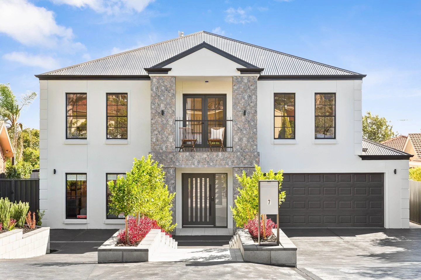 Luxury living in Pasadena is in the spotlight this week. Photographed by The Fotobase Group and sold by Magain Hyde Park.
.
#luxuryproperty #luxuryrealestate #propertyoftheweek #featurehome #humbleabode #architecture #property #listing #luxurylisting
