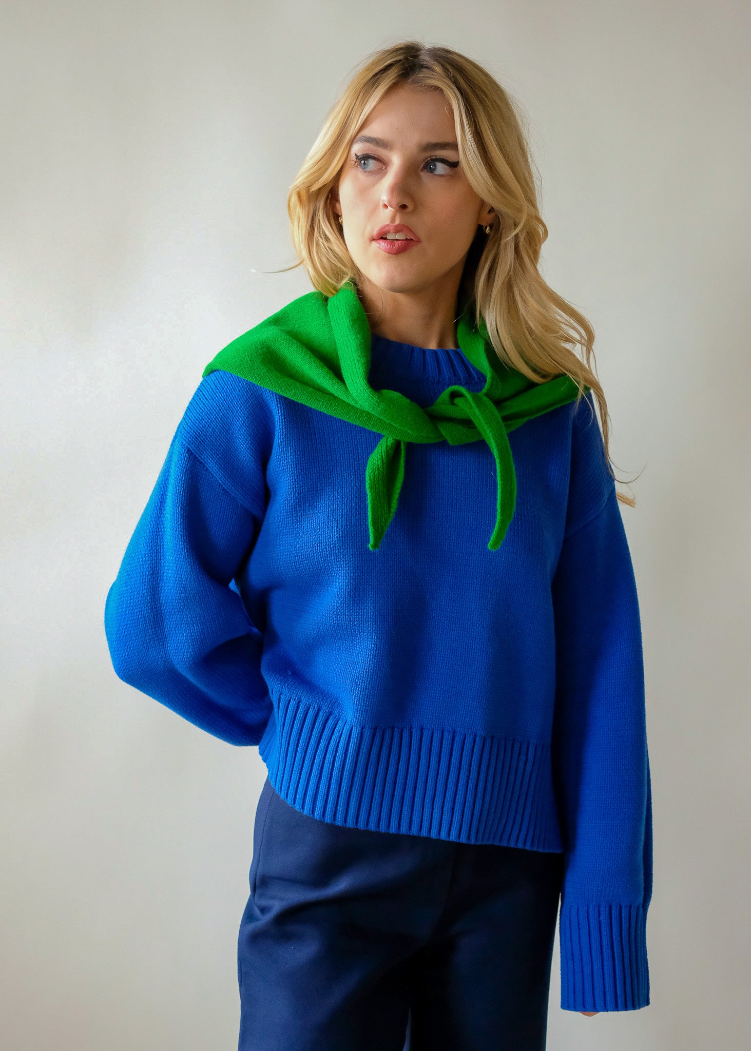 Wool Triangle Scarf in Green