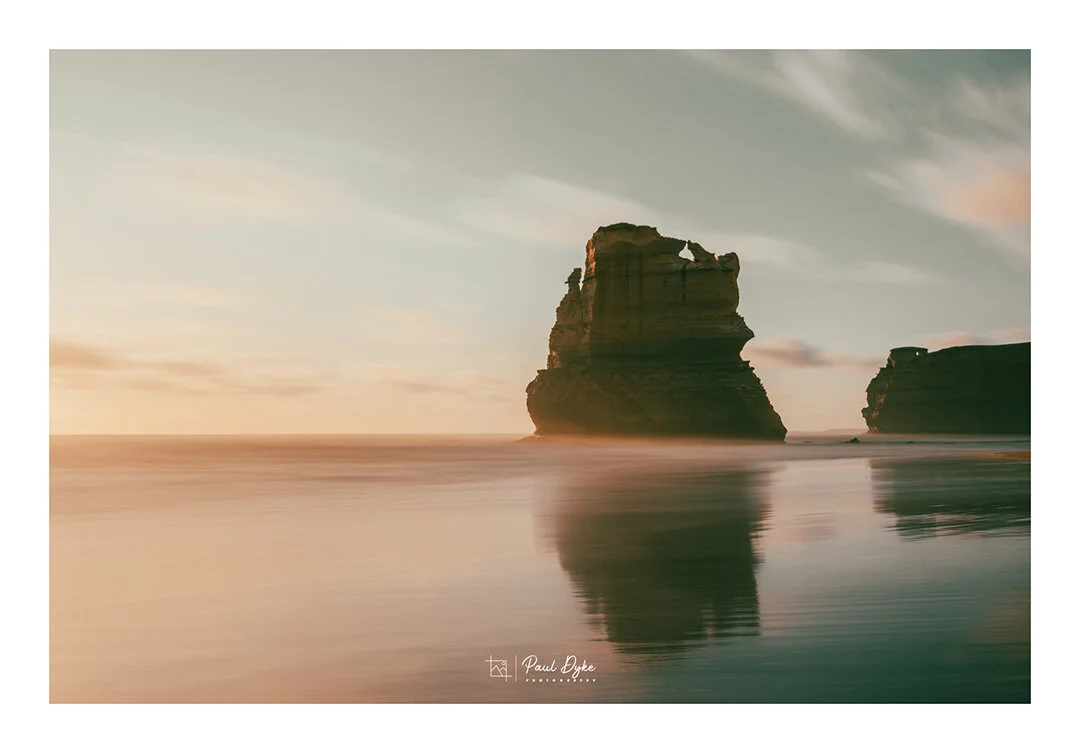 Sunset at Gibson Steps.
.
.
.
.
#visitvictoria #melbourne #visitmelbourne #fujifilmaustralia #gfx50sii #instagood #instagram #melbourne_insta #melb_cc #pauldyke_photography #photooftheday #photo #picoftheday #travel #instatravel #australia_shotz #abc