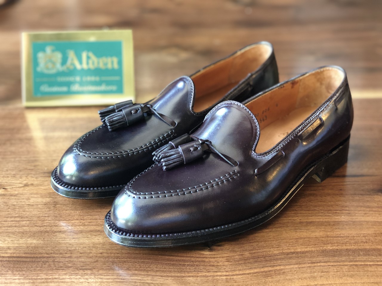 Tassel Loafer Shell Cordovan -563 — Ealdwine Raleigh