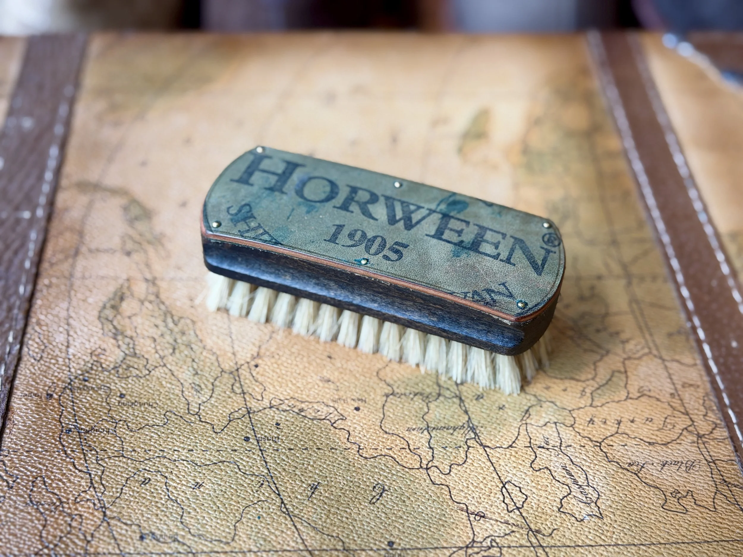 4.5" Small Horween Shell Firm Hog Bristle Brush
