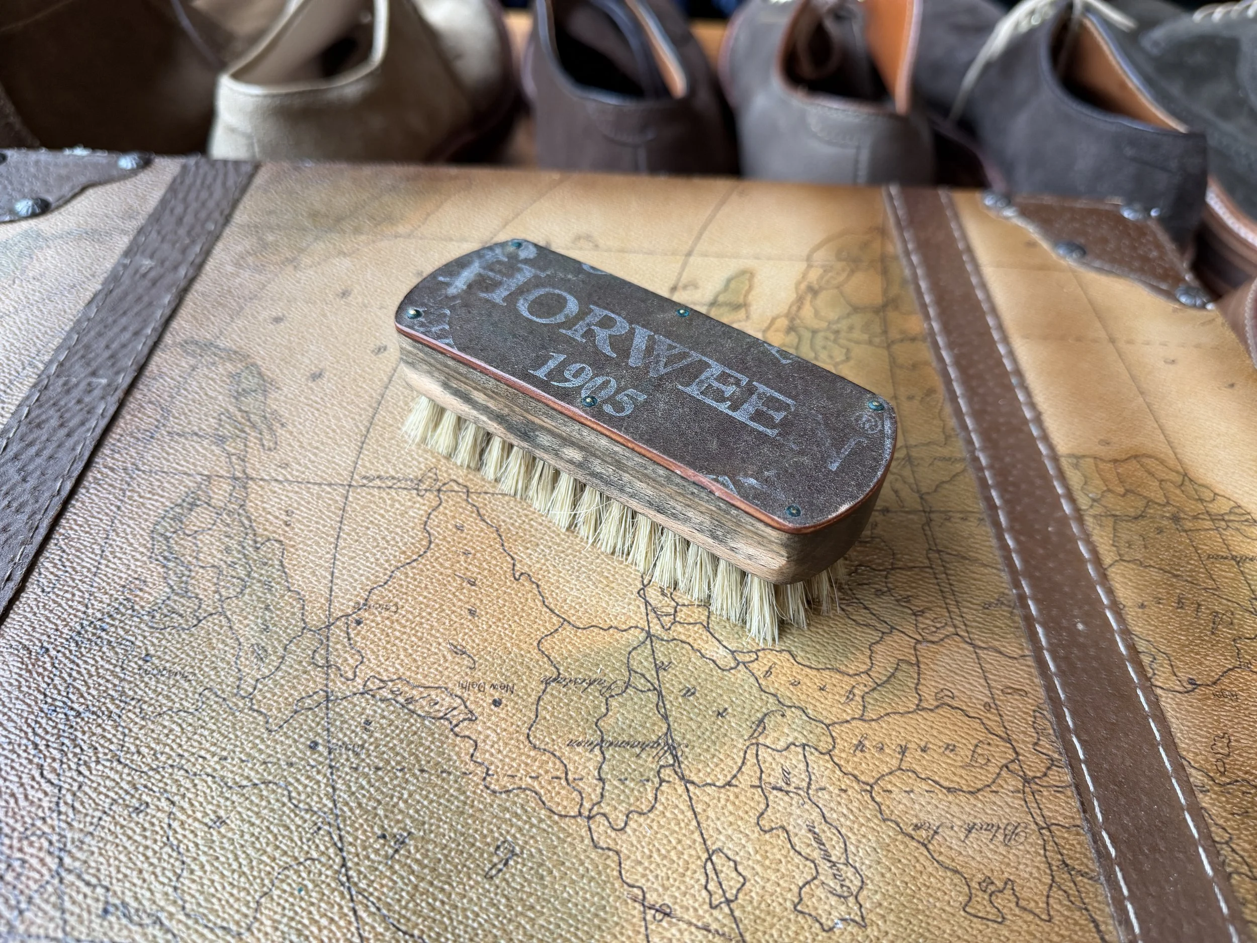4.5" Small Horween Shell Firm Hog Bristle Brush