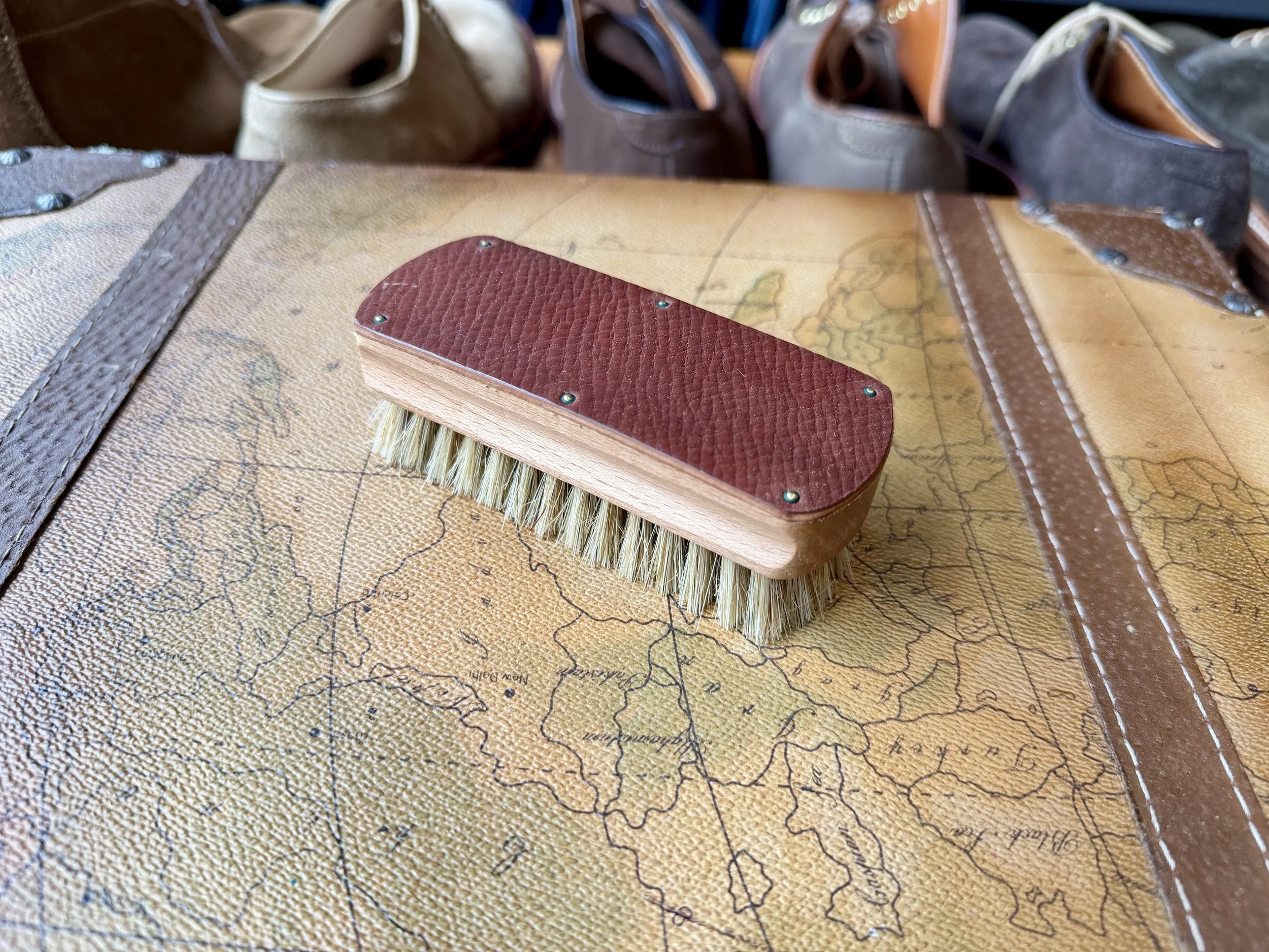 4.5" Small Horween Shell Firm Hog Bristle Brush