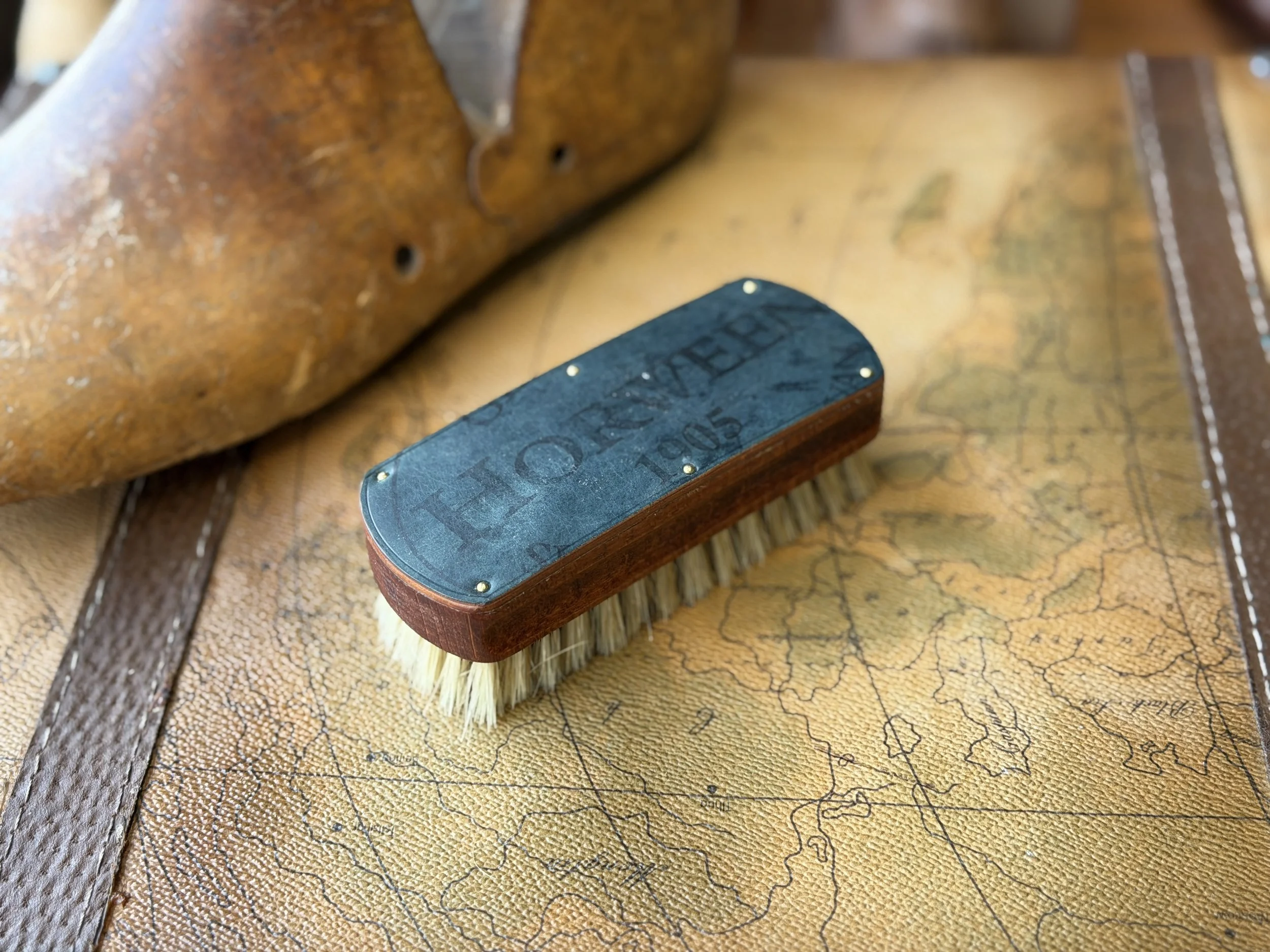 4.5" Small Horween Shell Firm Hog Bristle Brush