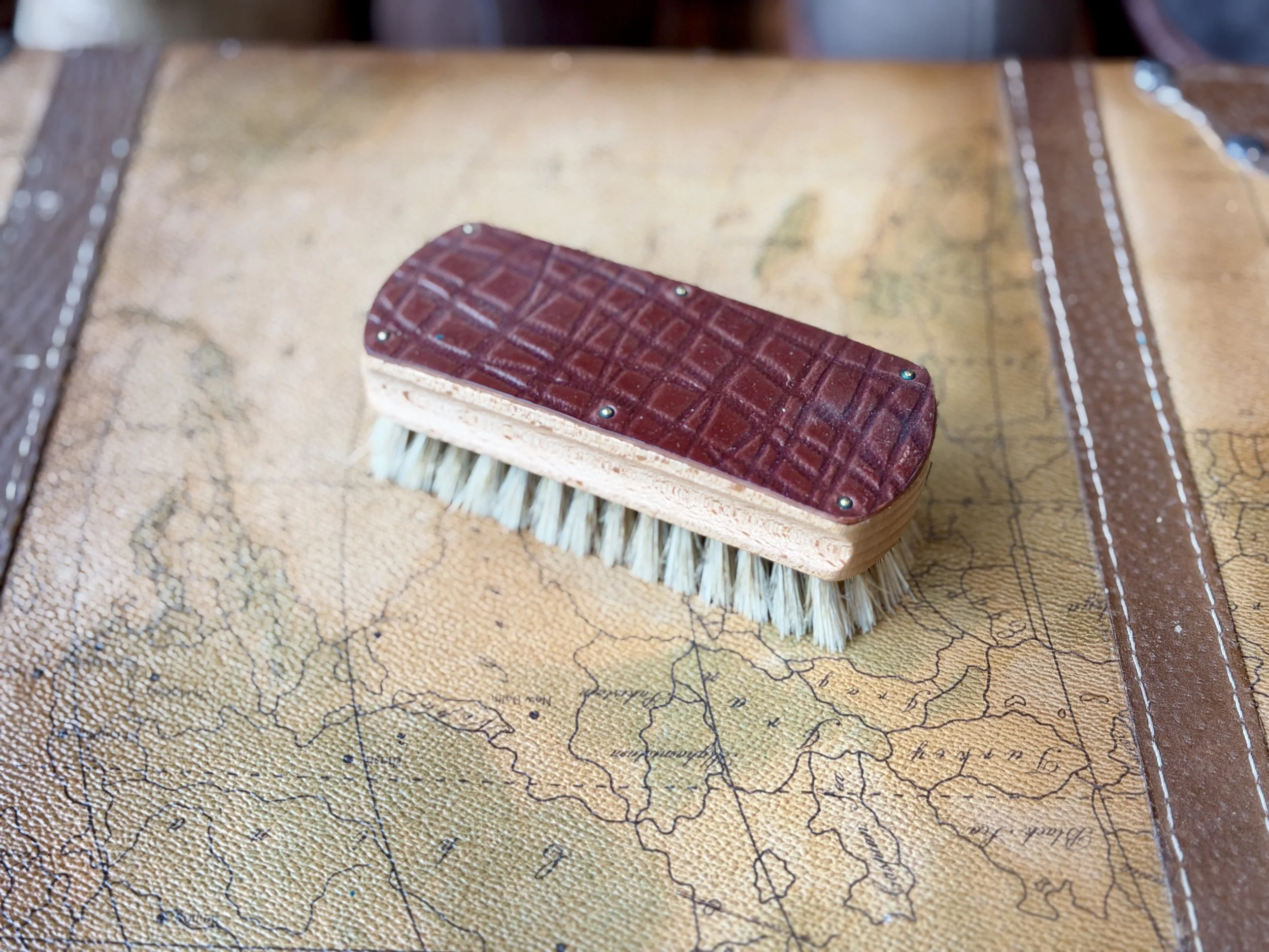 4.5" Small Horween Shell Firm Hog Bristle Brush