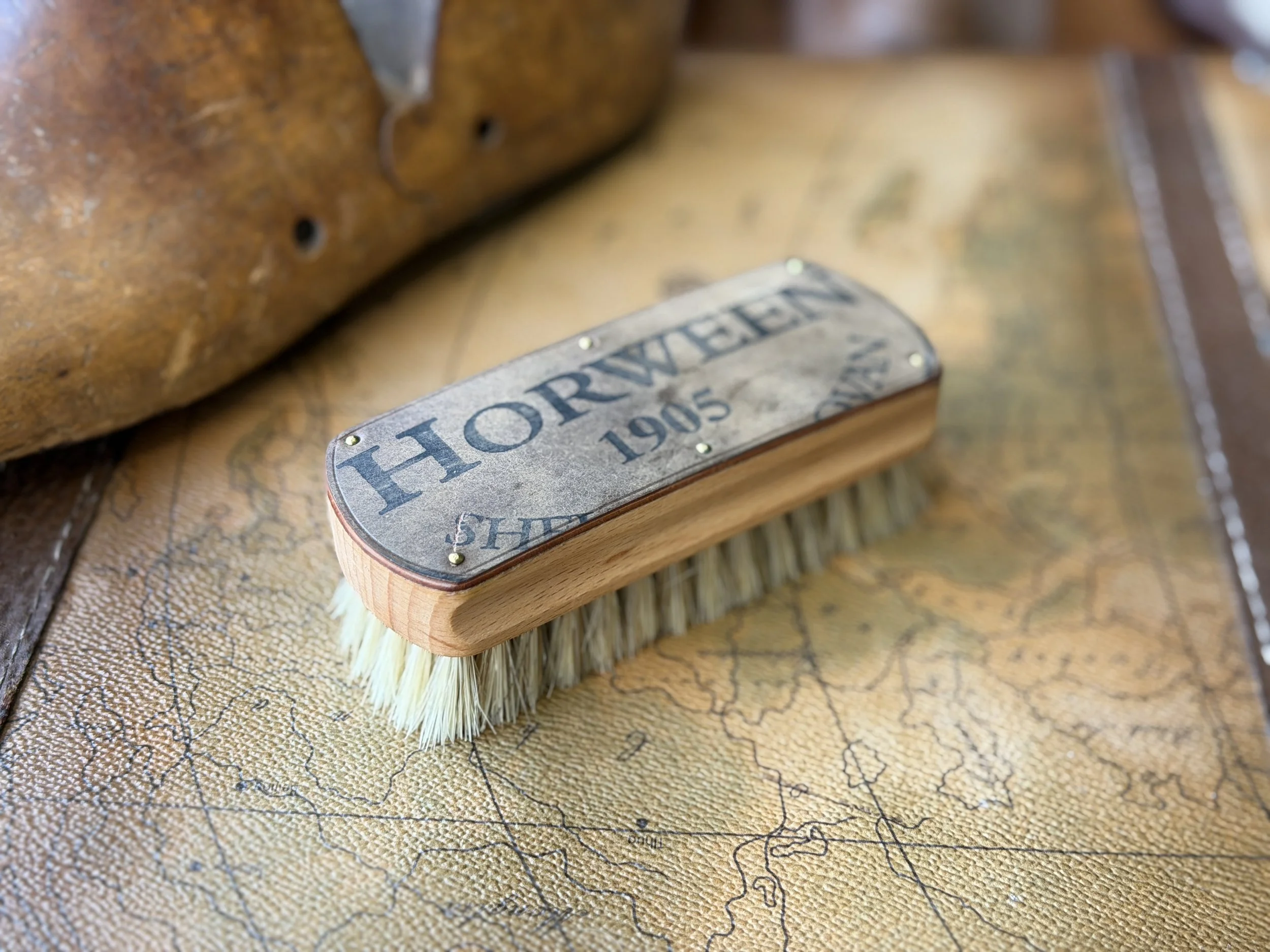 4.5" Small Horween Shell Firm Hog Bristle Brush
