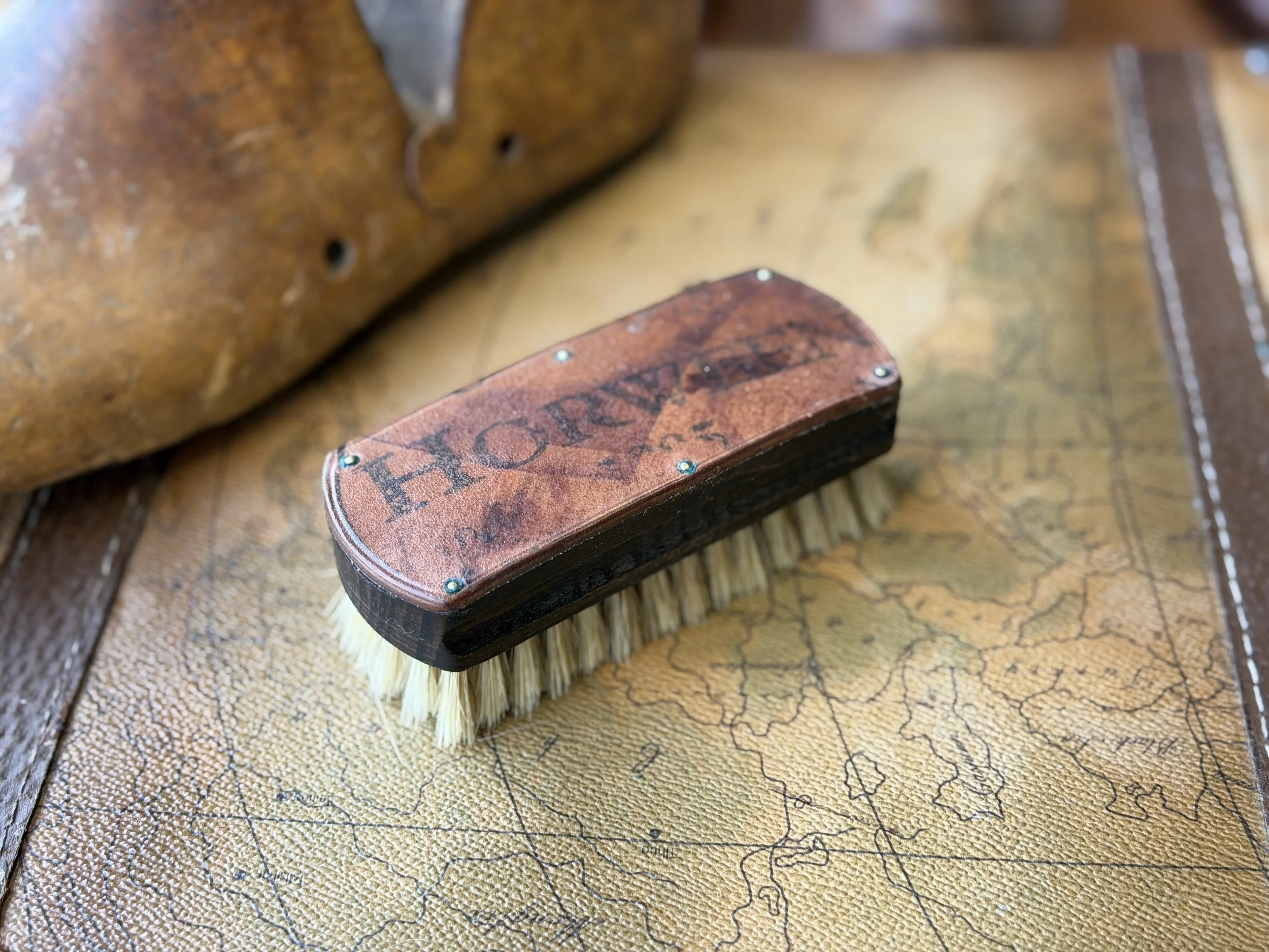 4.5" Small Horween Shell Firm Hog Bristle Brush