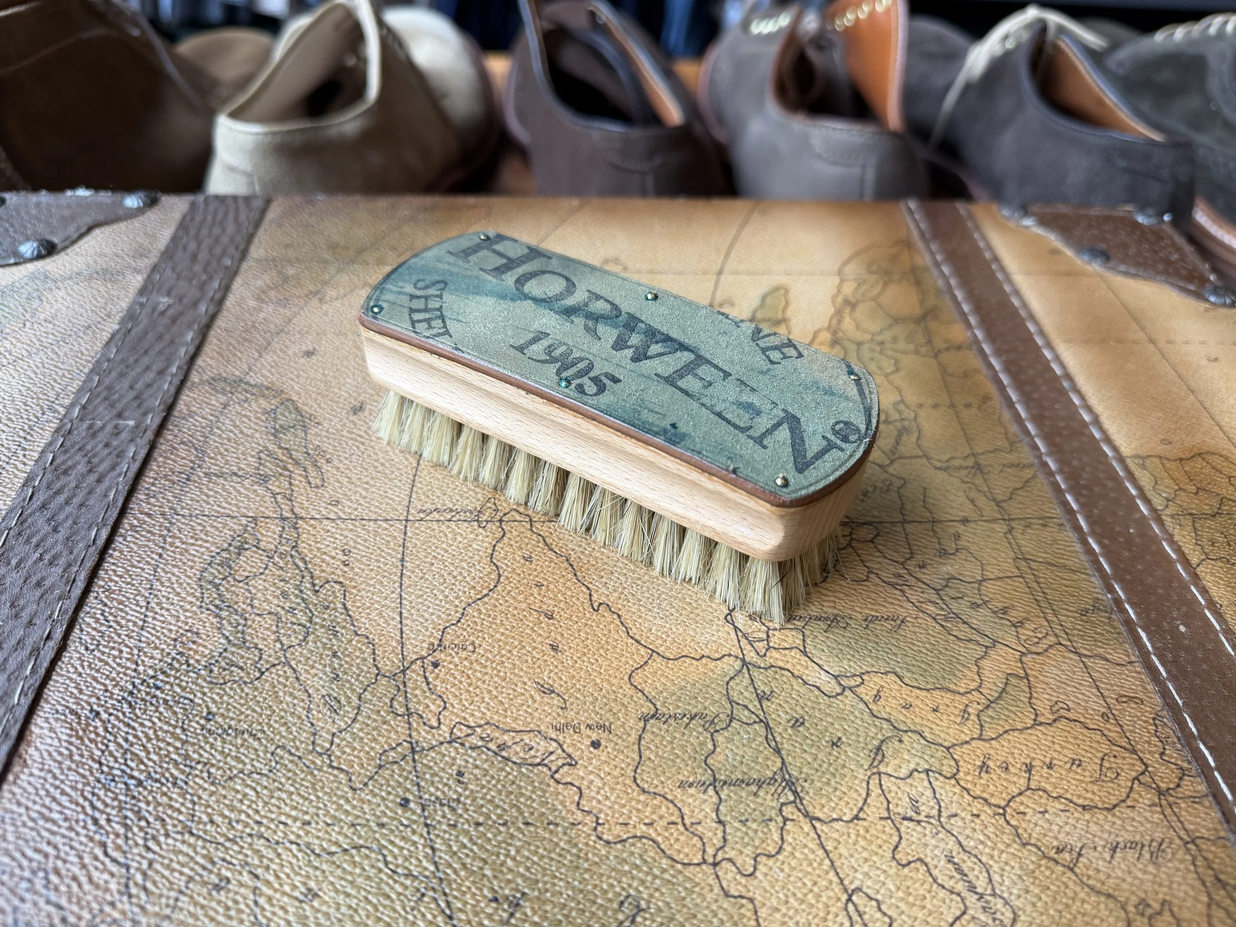 4.5" Small Horween Shell Firm Hog Bristle Brush