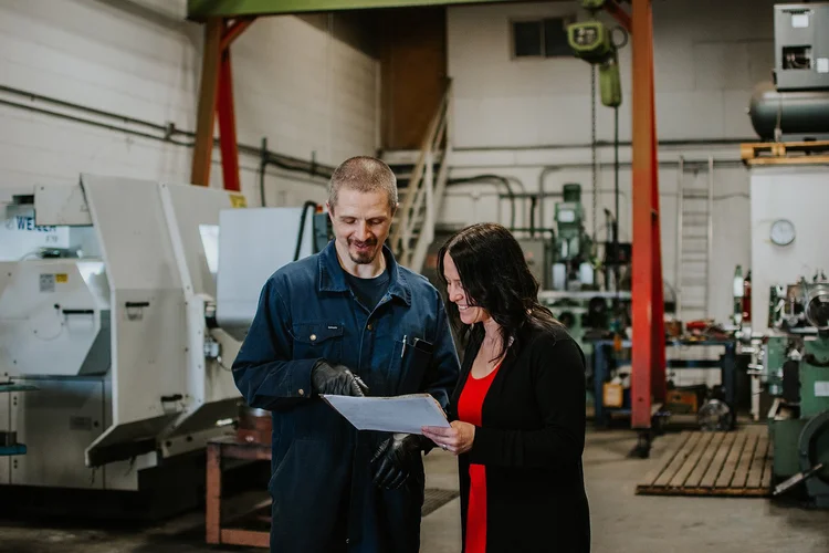 About Hydraulic Works Hydraulic Cylinder Services in Edmonton, AB