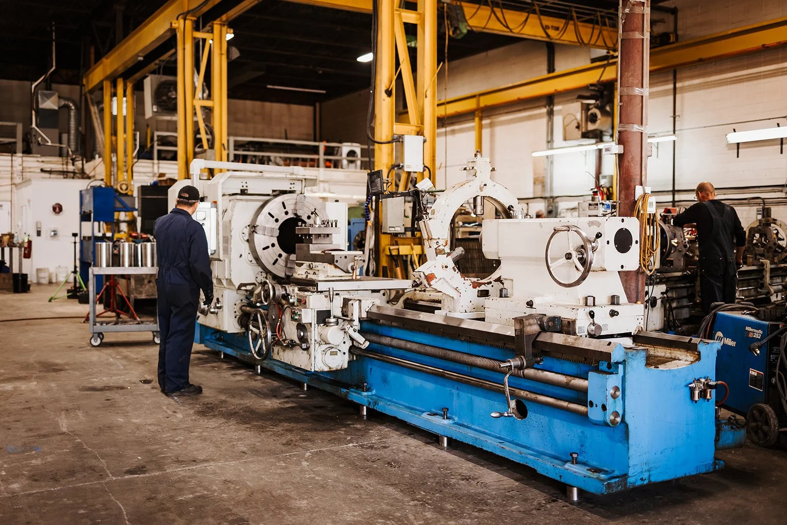 Hydraulic Works | Hydraulic Cylinder Services | Edmonton AB