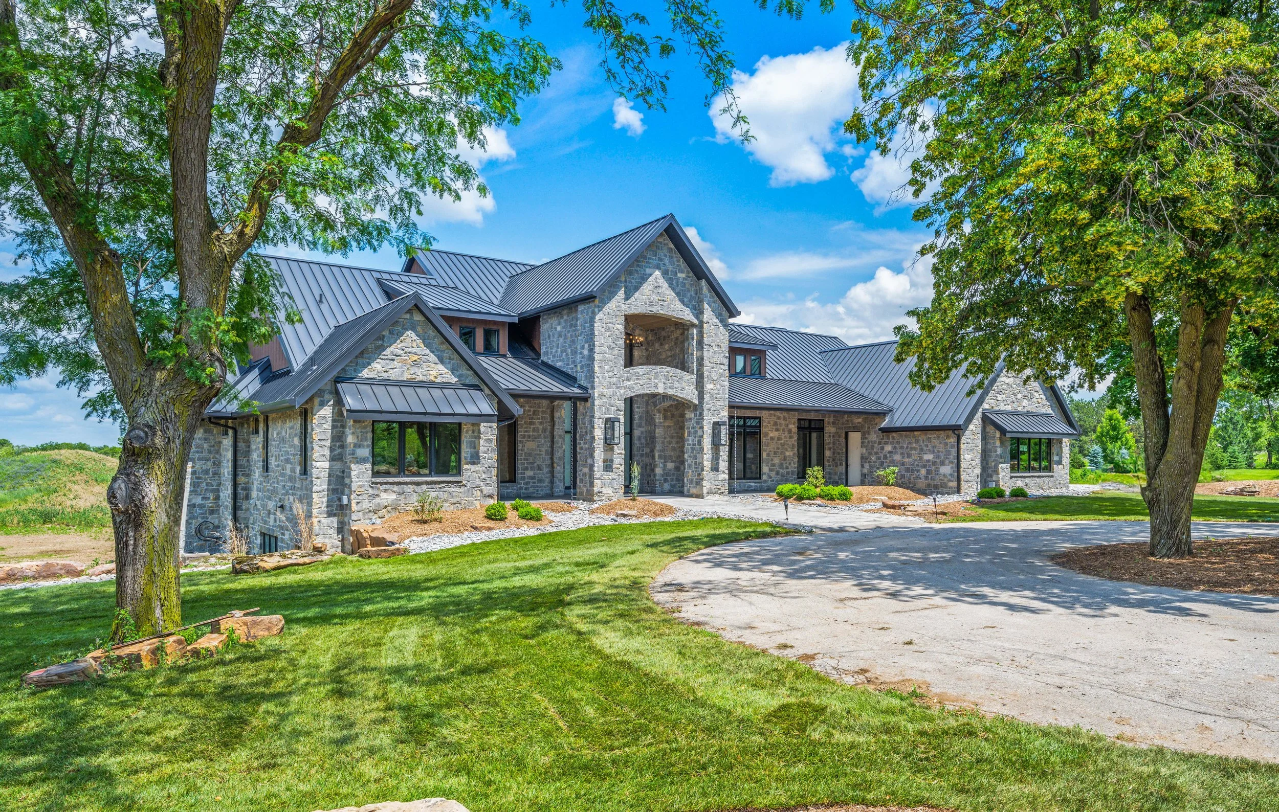 11700 Van Dorn Street-2.jpg