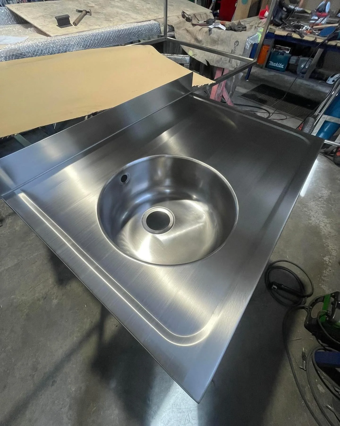 stainless steel sink welded in