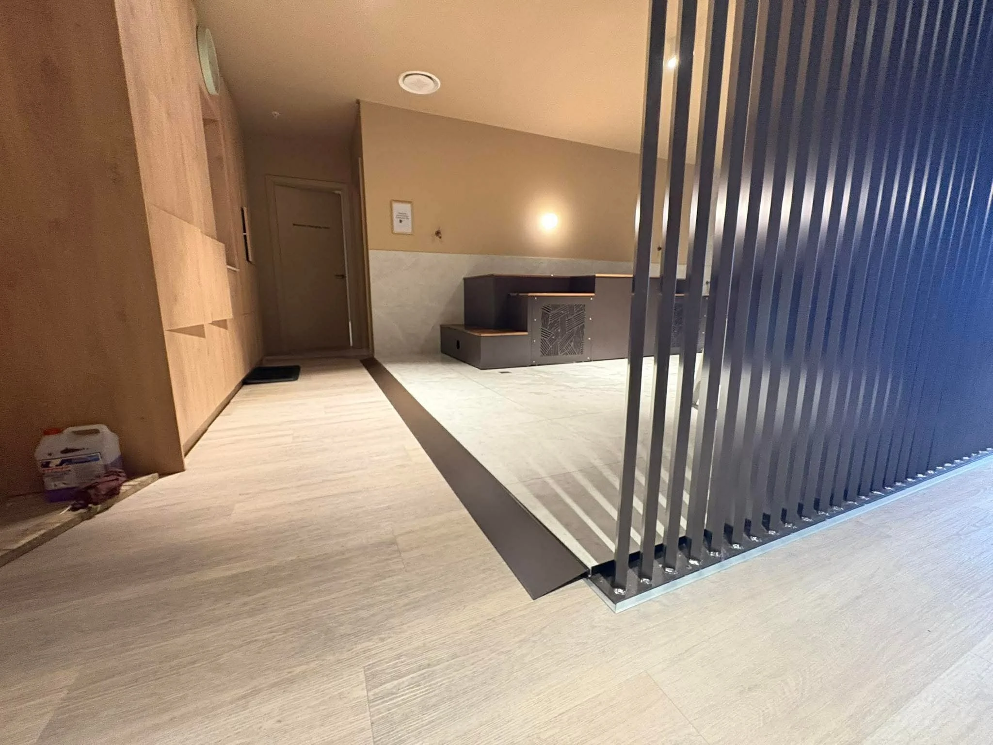 aluminium finn partition