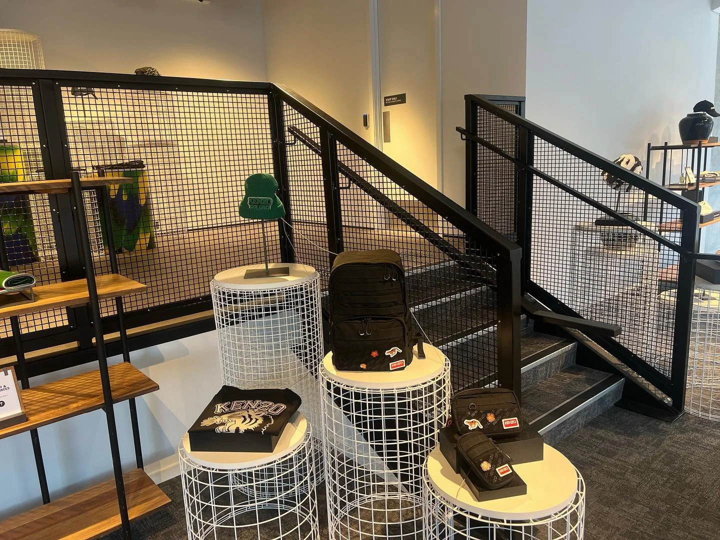 mesh steel balustrade