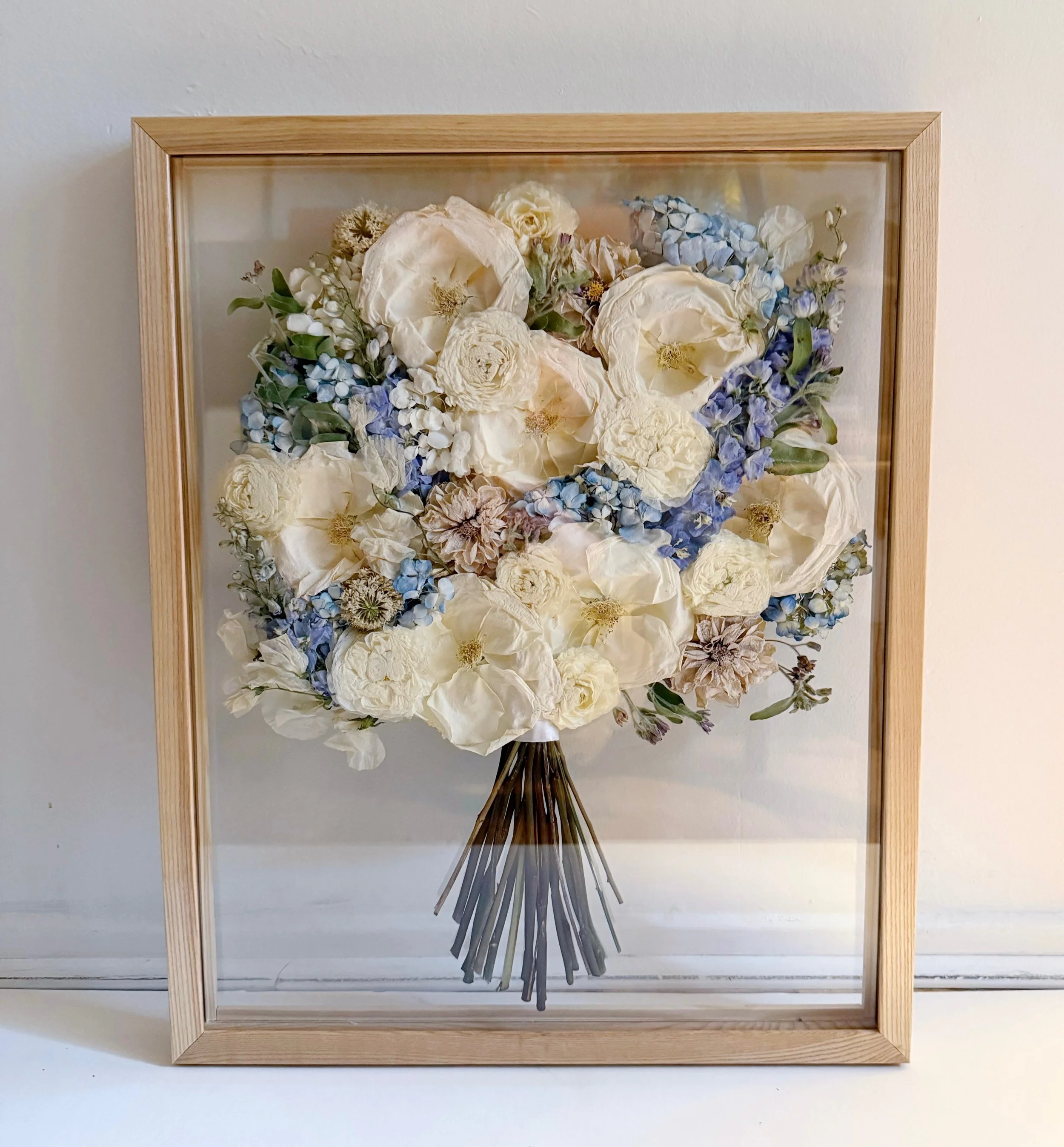 Bouquet preservation atlanta, bouquet preservation Georgia, bouquet preservation marietta, bouquet preservation roswell, flower preservation roswell, flower preservation atlanta, how to preserve wedding flowers, framed wedding flowers