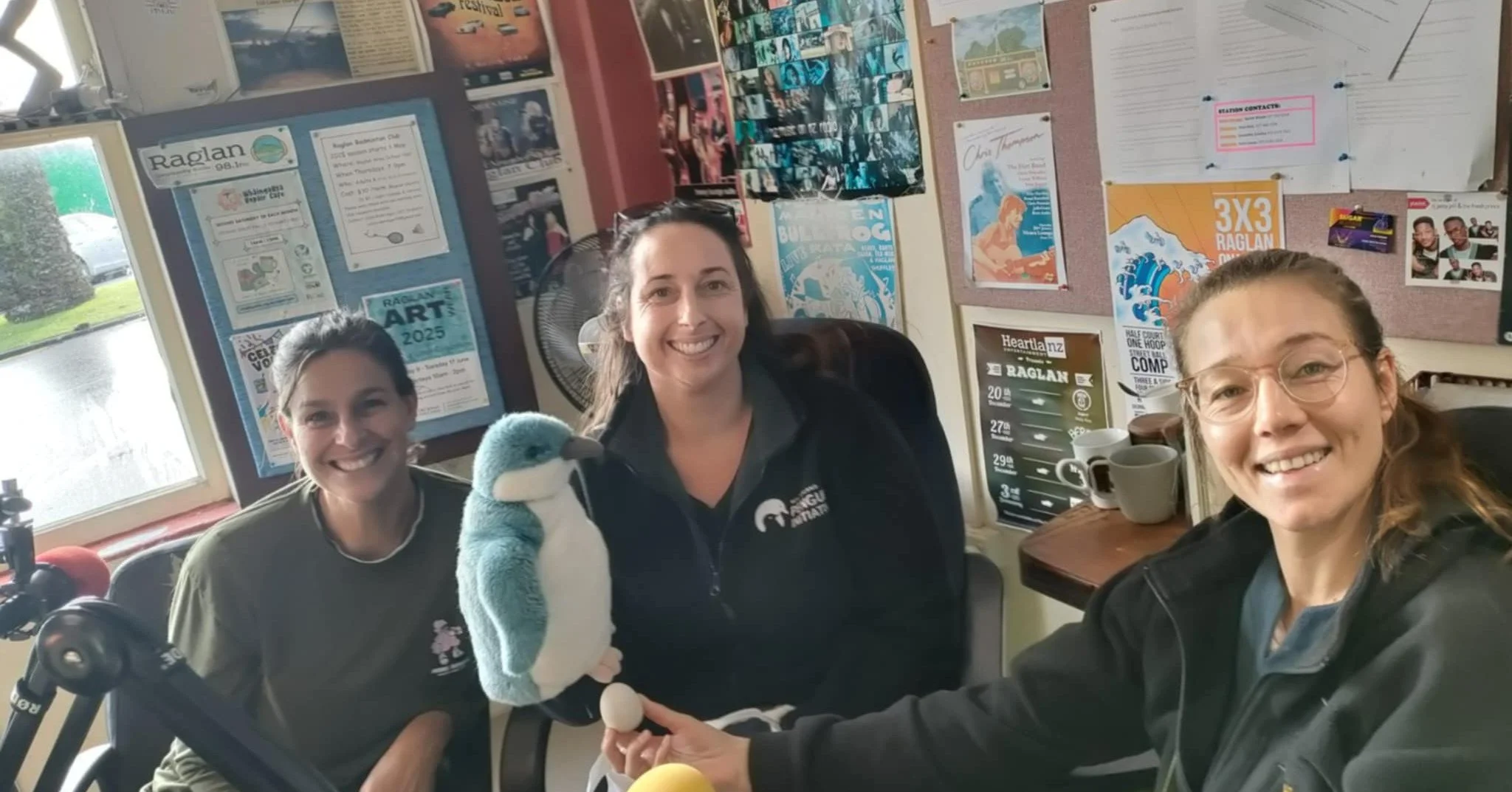 Community Programme Manager Melissa and Kristel and Georgia from the Karioi Project talk penguins, petrels and dogs on the community radio. Image Credit: Raglan Community Radio 98.1fm
