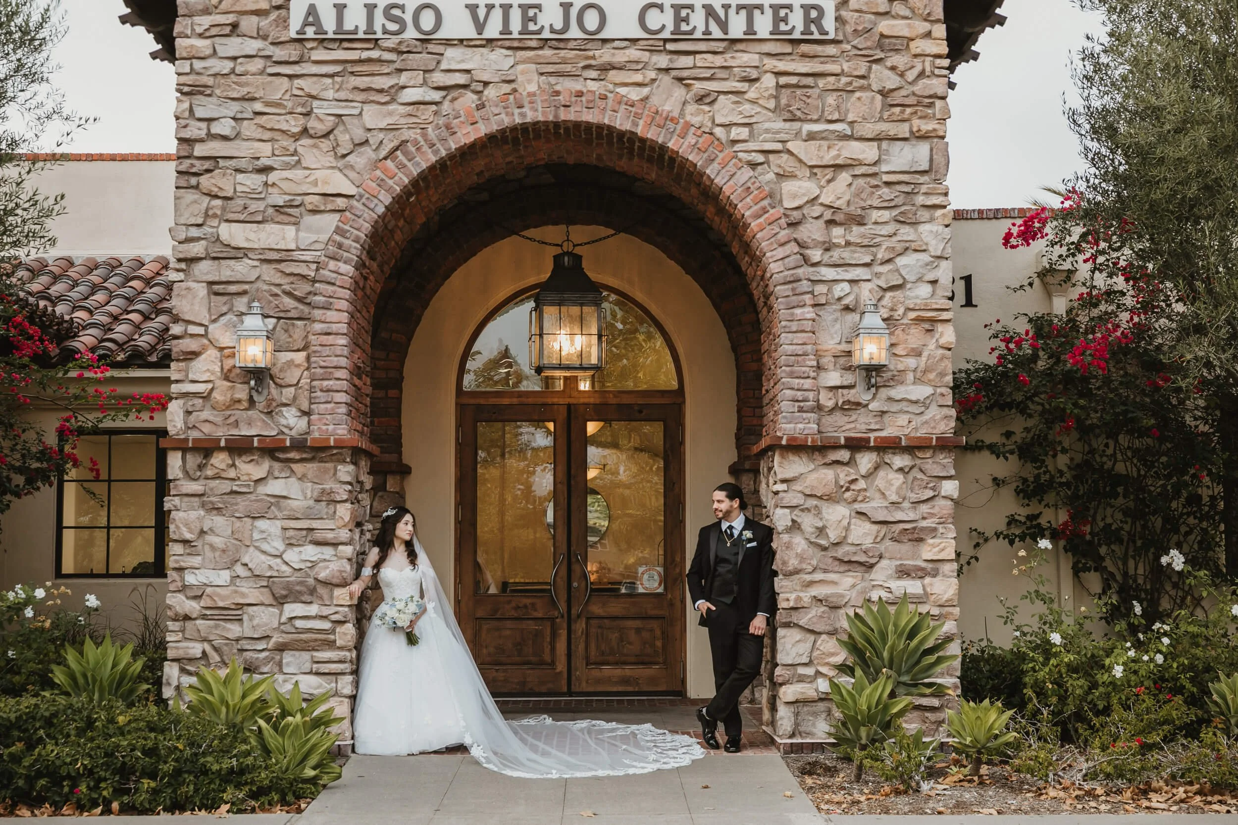 Aliso Viejo Community Center Wedding-0040.jpg
