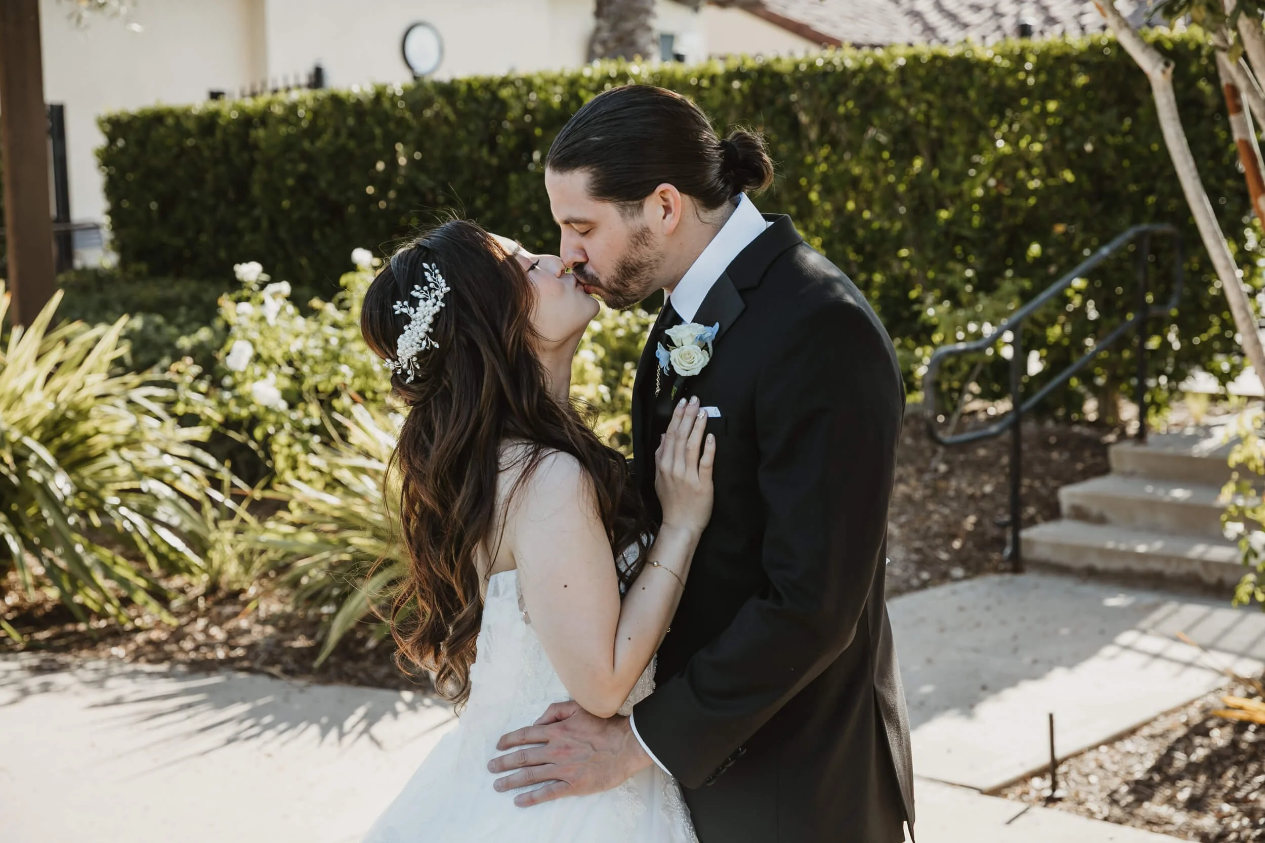 Aliso Viejo Community Center Wedding-0013.jpg