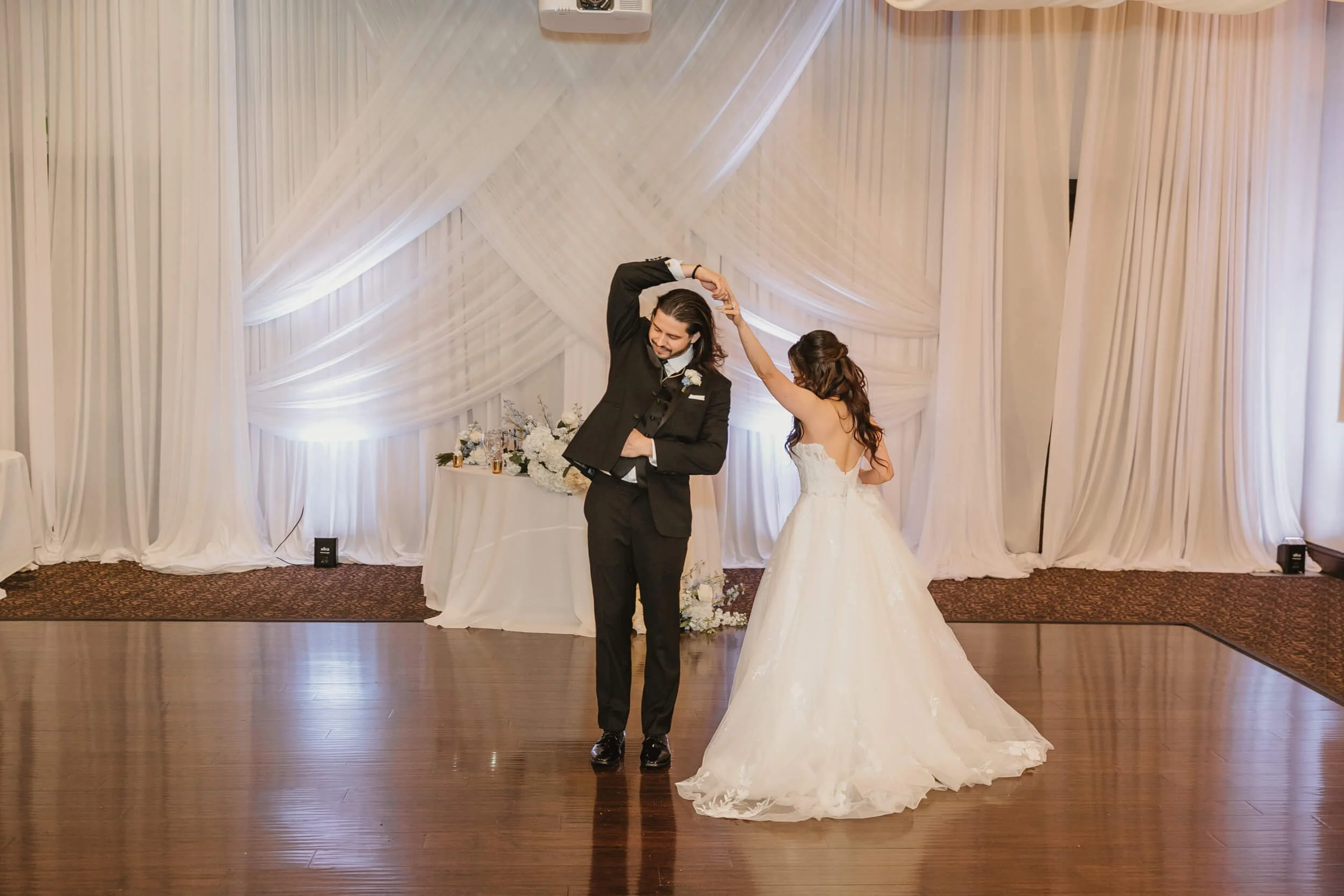 Aliso Viejo Community Center Wedding-0052.jpg