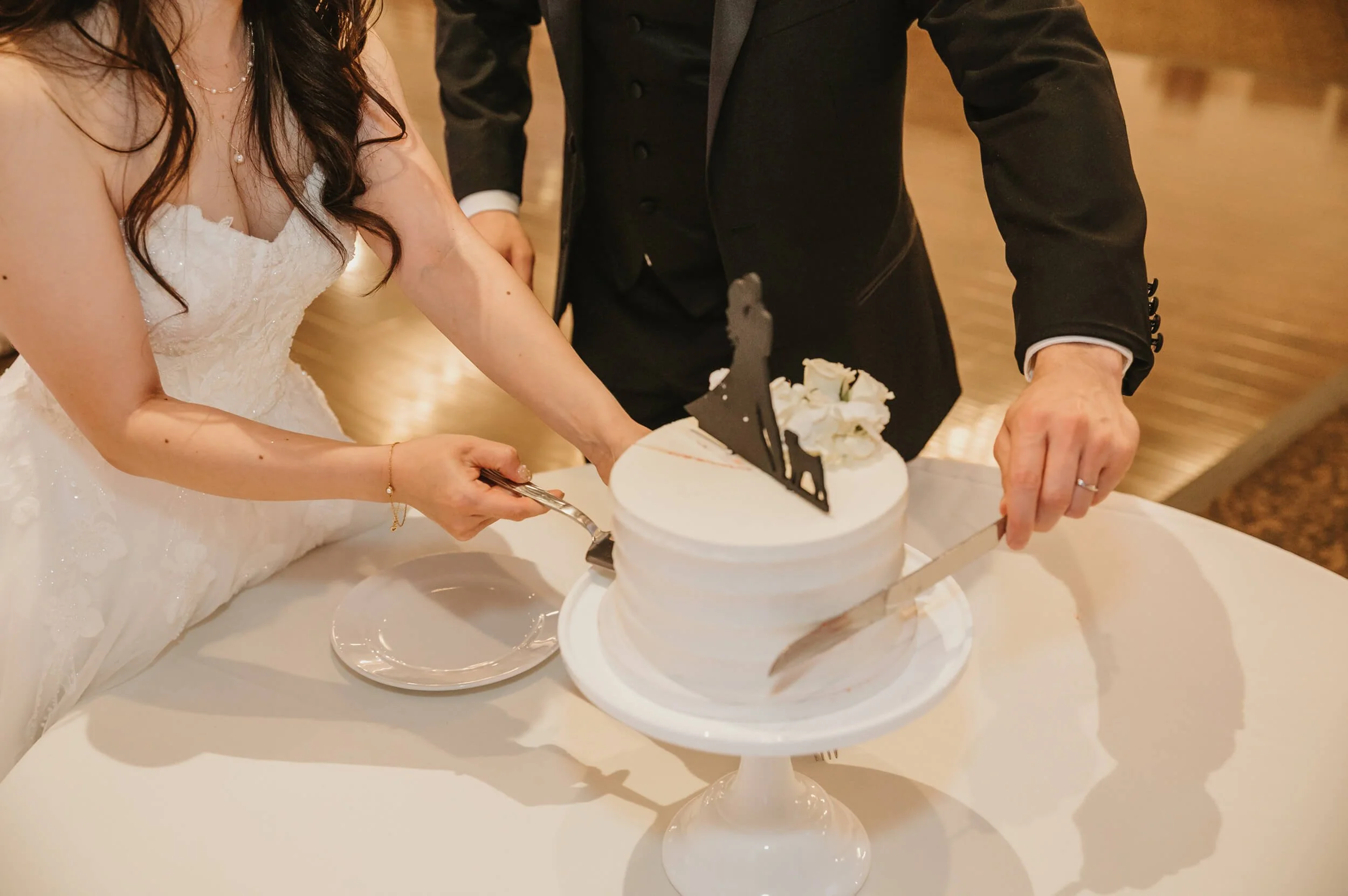 Aliso Viejo Community Center Wedding-0062.jpg