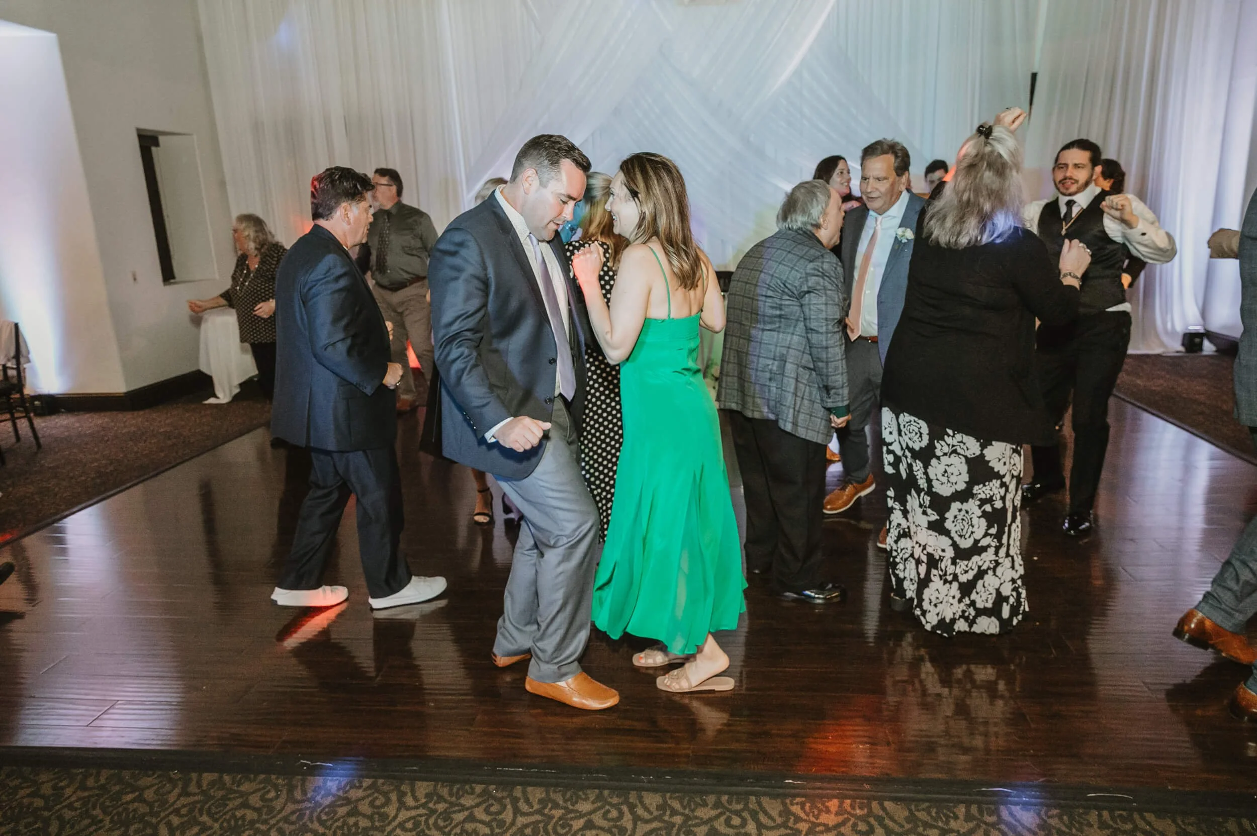 Aliso Viejo Community Center Wedding-0067.jpg