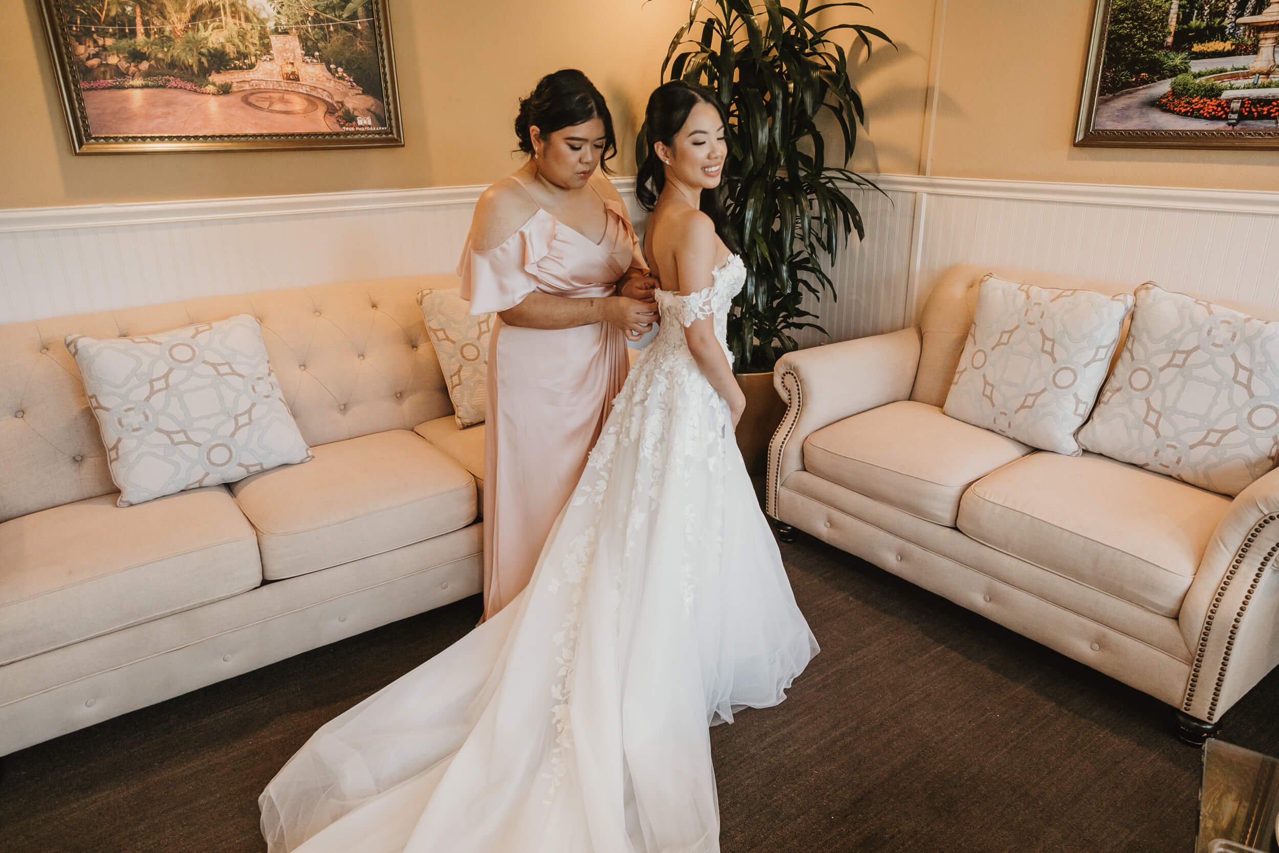 Grand Tradition Estate Wedding-0009.jpg